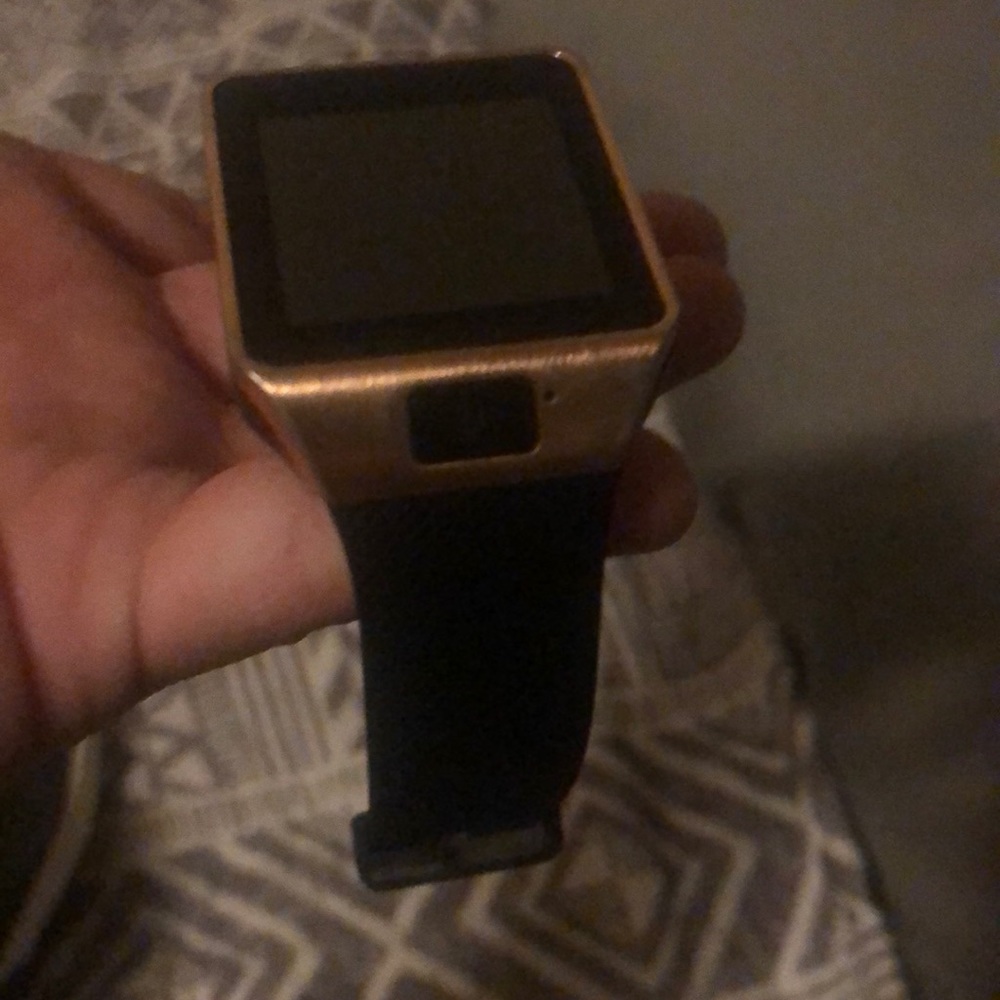 Samsung Watch - Picture 2 of 3